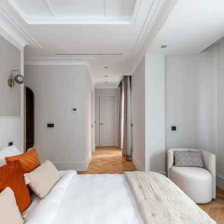 Apartman Restart Ludovisi - Chasing Dusk